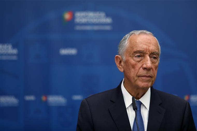 Marcelo Rebelo de Sousa promulga diploma para uso obrigatório de máscara na rua