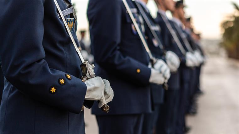 Força Aérea com surto de 16 militares infetados na Ota