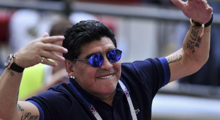 Maradona pode abandonar hospital “assim que desejar”, afirma médico