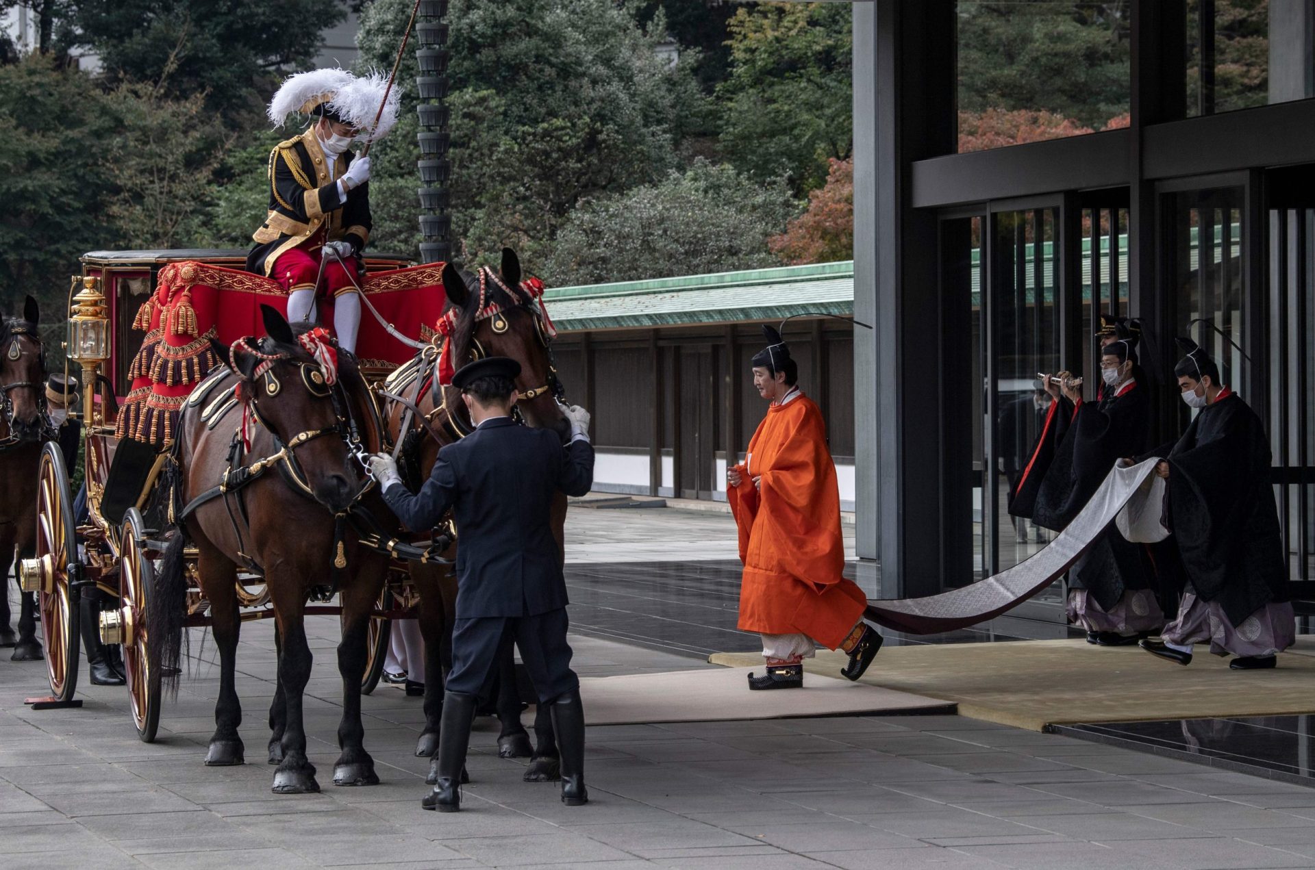 Príncipe Fumihito proclamado herdeiro do trono no Japão