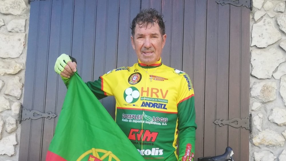 Morreu o bombeiro-ciclista recordista do mundo Carlos Vieira