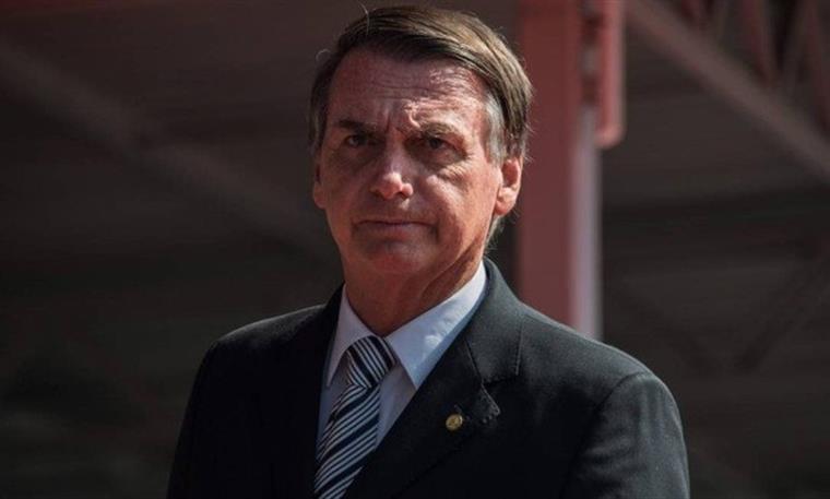 Bolsonaro eleito a pessoa mais corrupta de 2020