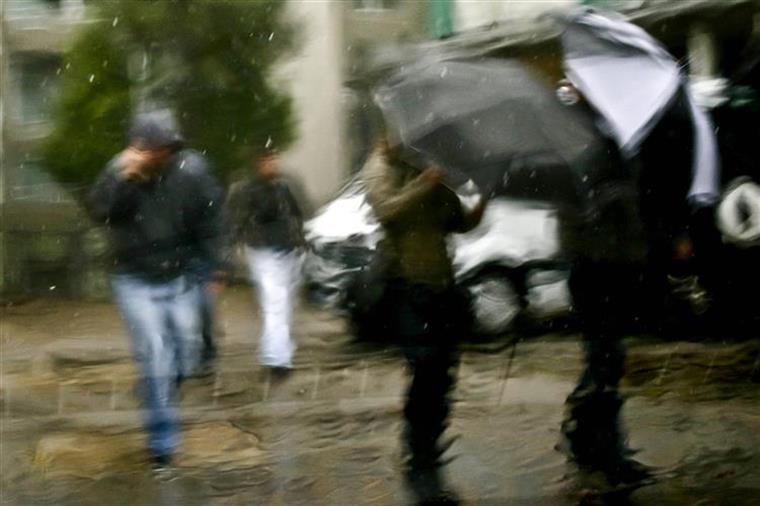 Proteção Civil alerta para agravamento das condições meteorológicas nas próximas 48 horas