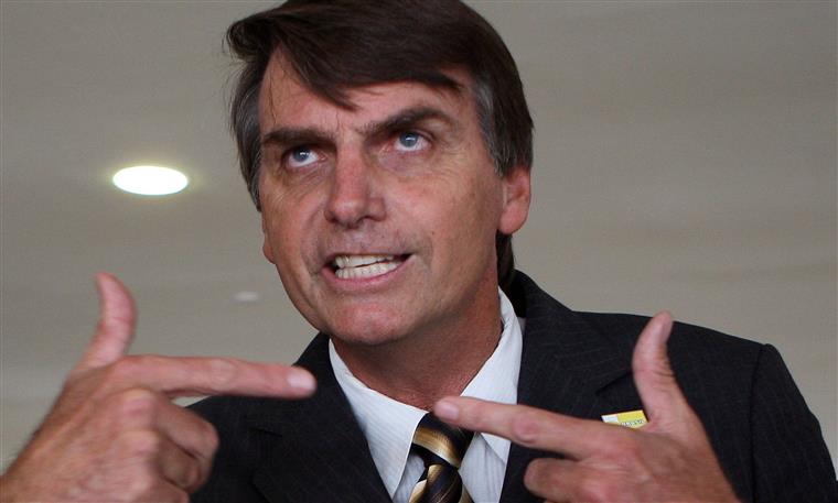 Se eleições fossem hoje, Bolsonaro venceria Lula