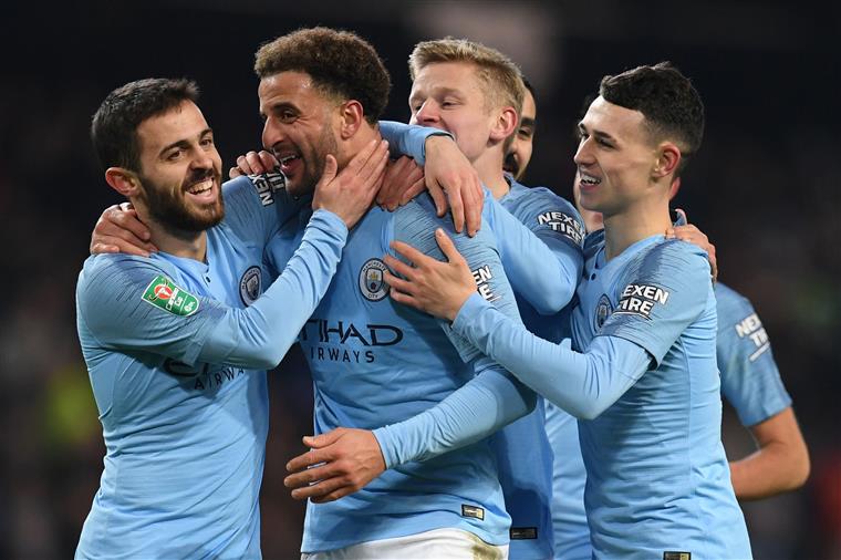 Manchester City banido das competições europeias por dois anos