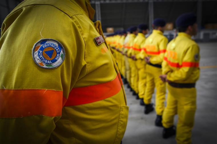 Covid-19. Porto, Lisboa e Braga em alerta laranja de Proteção Civil