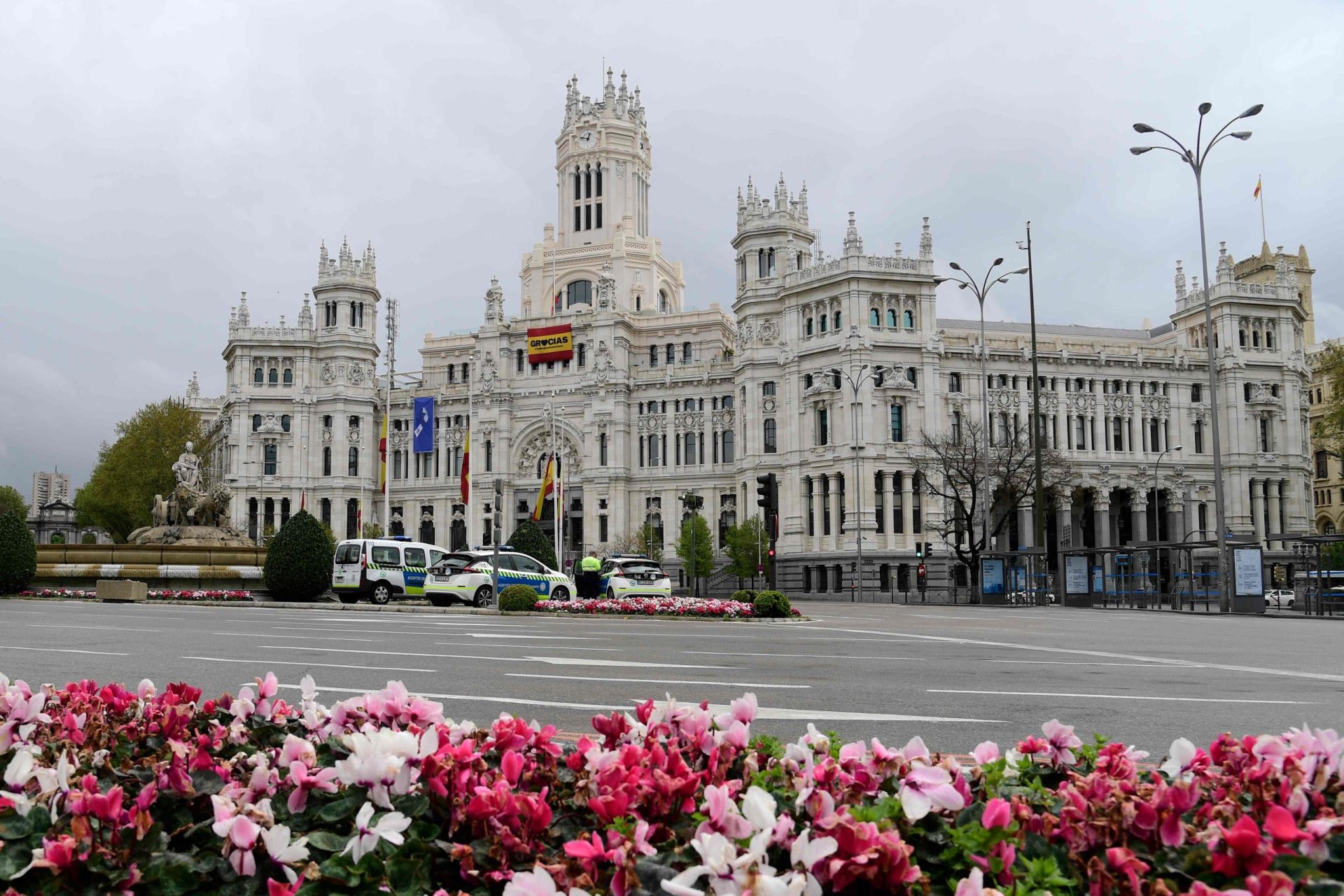 Já morreram mais de 11.700 pessoas devido à covid-19 em Espanha