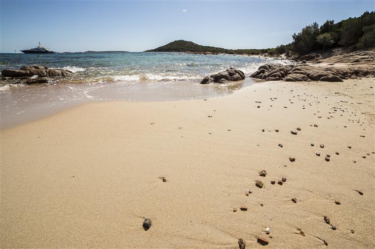 Praias vão ter semáforos para indicar lotação