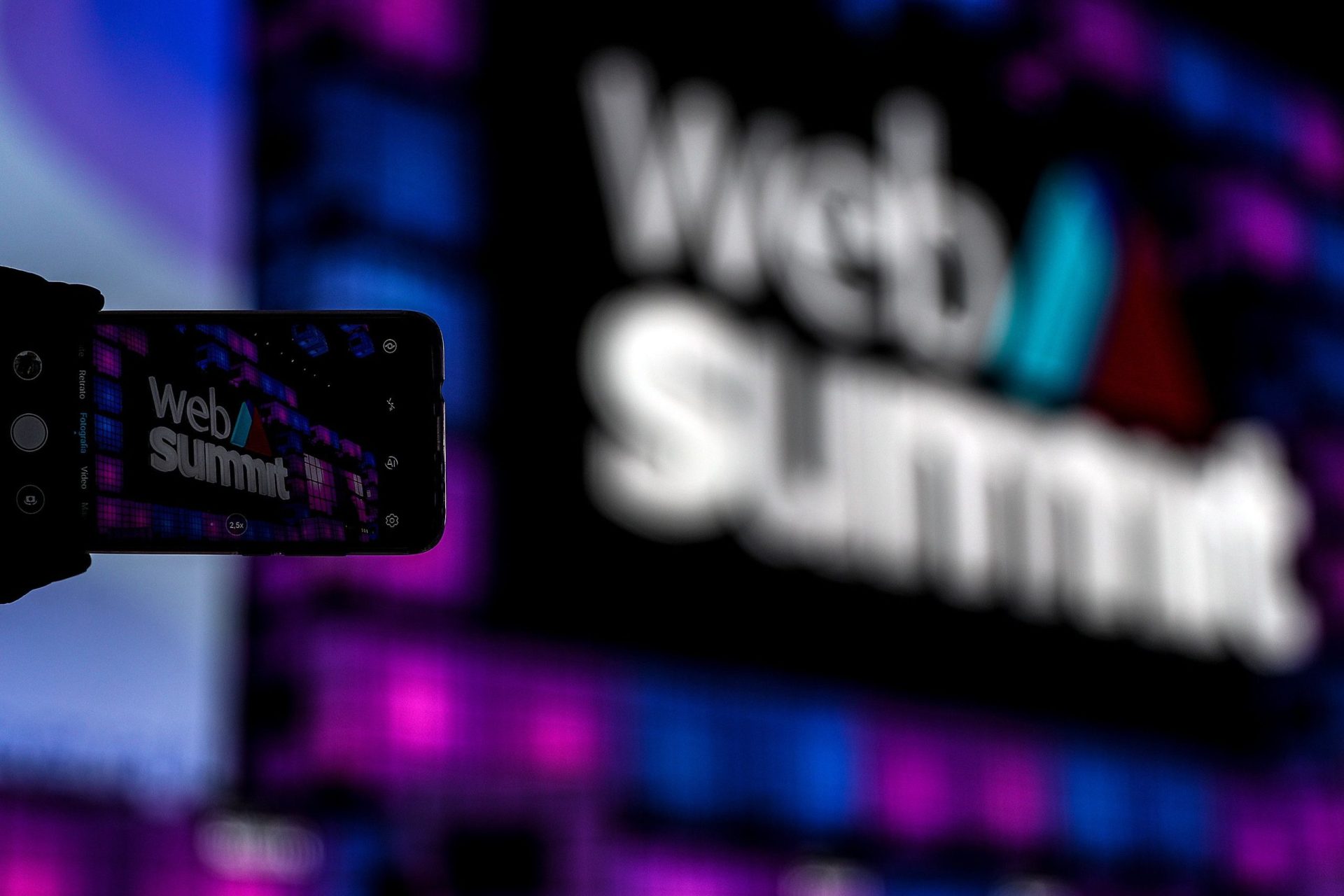 Web Summit adiada para dezembro