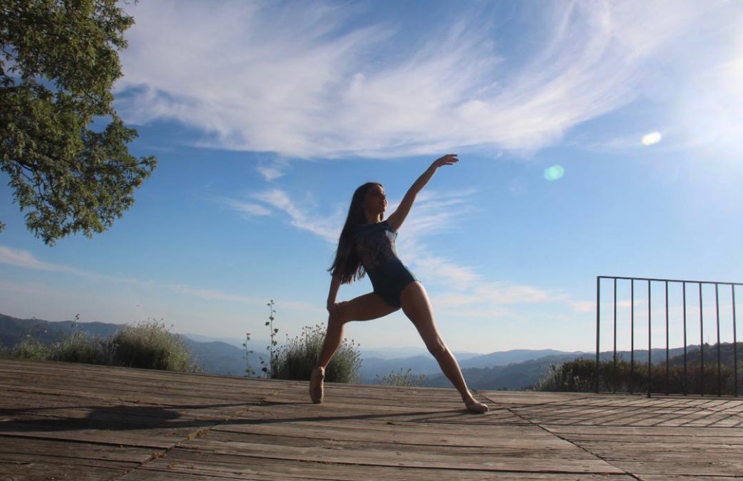 Bailarina portuguesa fica em segundo lugar em concurso de dança internacional