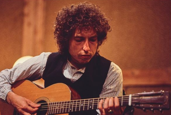 Bod Dylan entra para top 40 da Billboard pela 31.ª vez. Cantor está na lista desde os anos 60