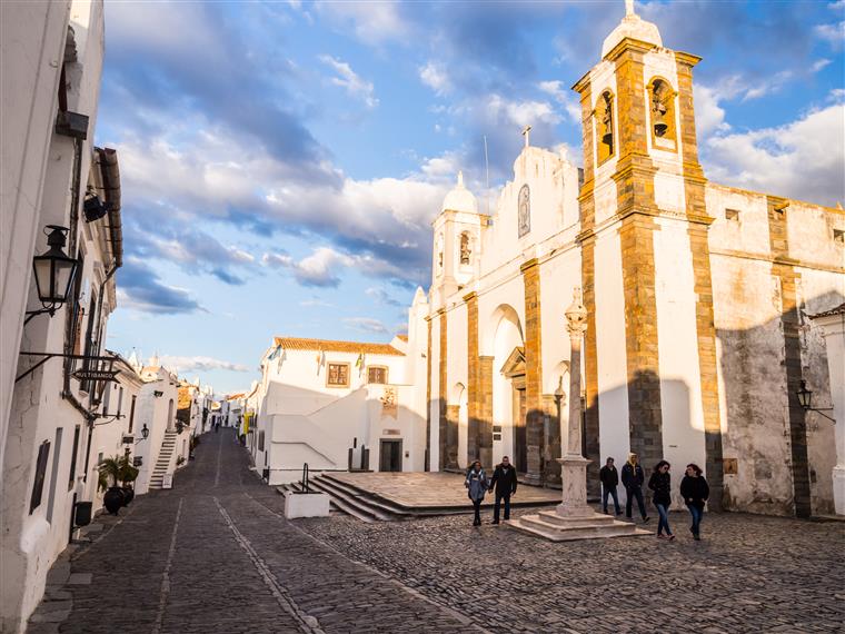 Reguengos de Monsaraz. Sobe para 18 o número de vítimas mortais causadas pelo surto de covid-19