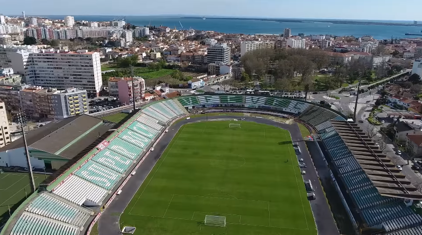 Carga policial após o jogo entre Vitória de Setúbal e Paços de Ferreira