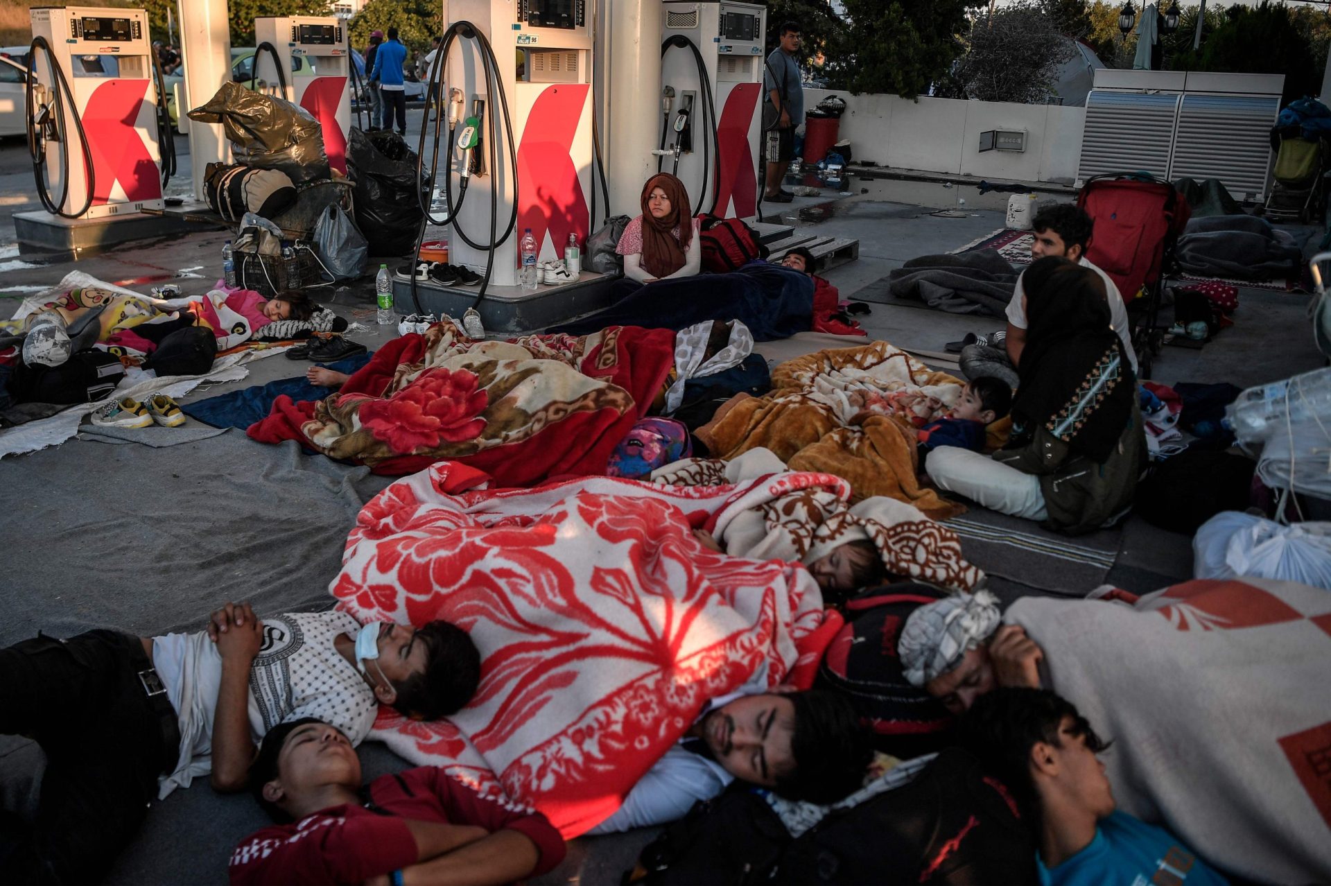 Portugal disponível para receber refugiados da Grécia após incêndio em Moria