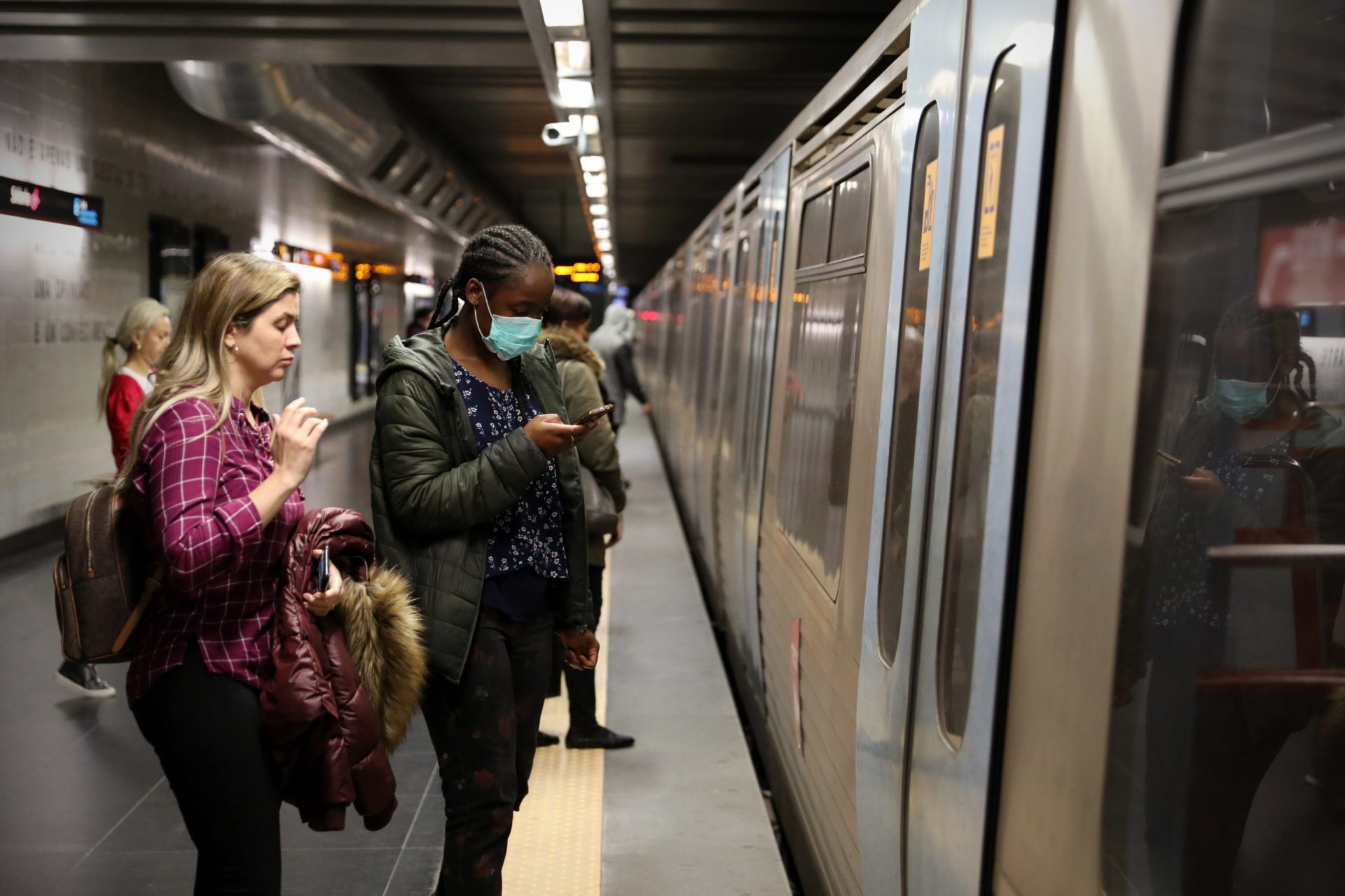 Desabamento no metro terá sido provocado por “erro” em obra. Câmara de Lisboa rejeita responsabilidade direta