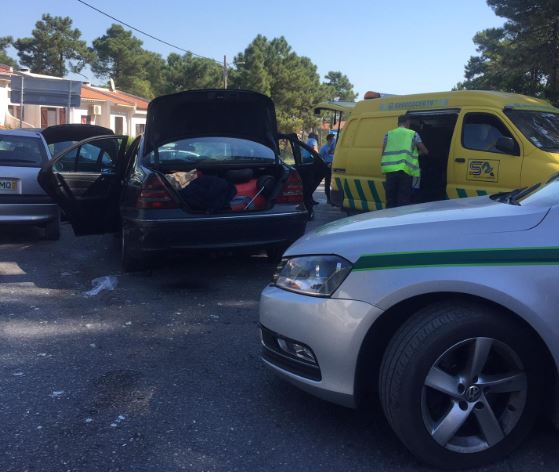 Sete pessoas ficam feridas na sequência de um acidente em Almada