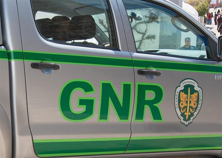 GNR apreende material explosivo na via pública em Idanha-a-Nova