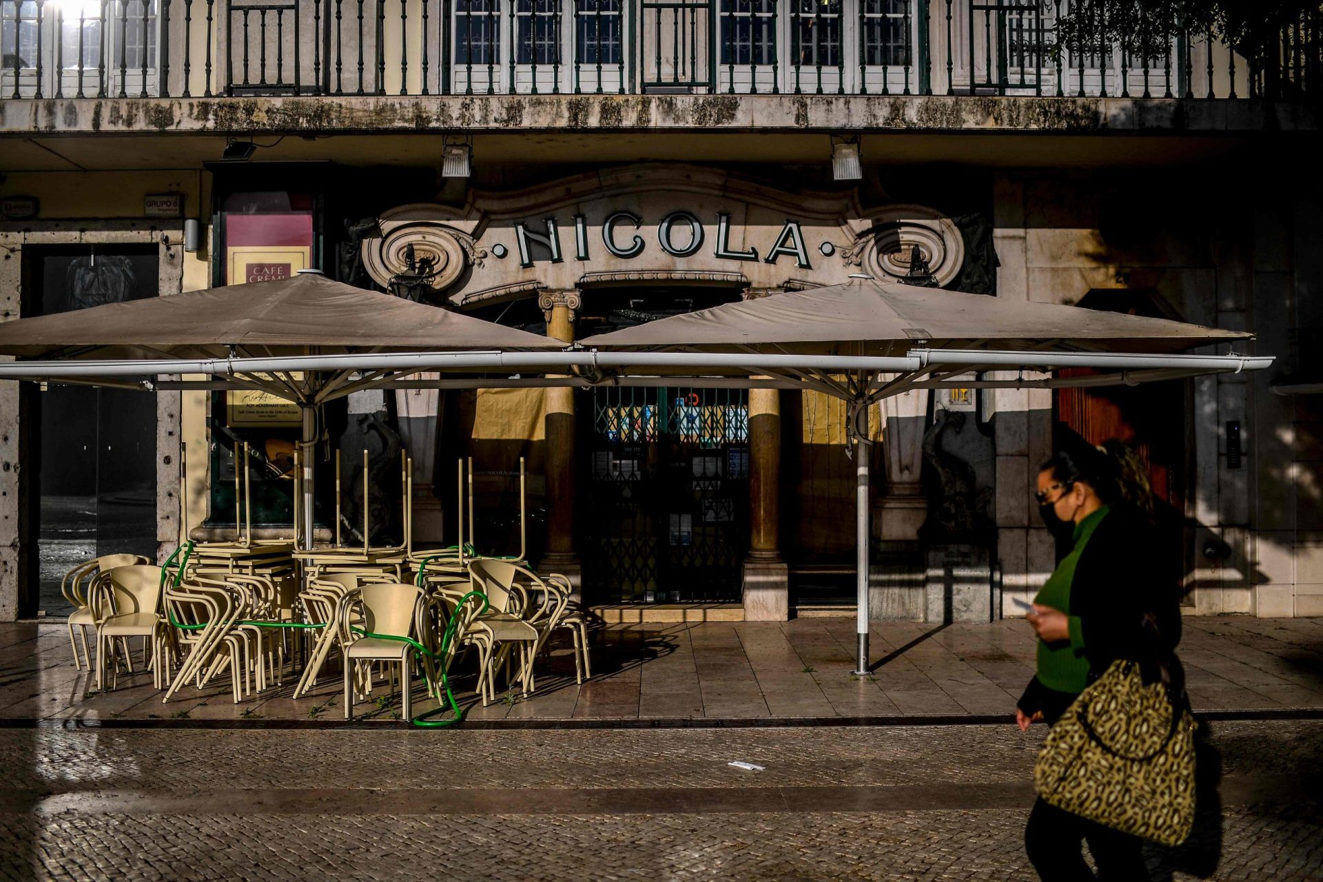 Internamentos por covid-19 continuam a descer. LVT sem mortes nas últimas 24 horas