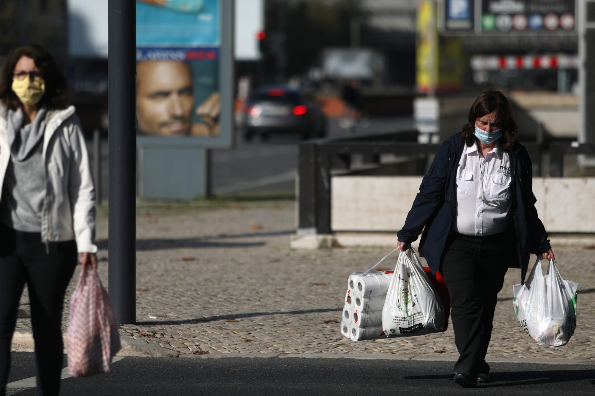 Portugal volta a ter mais de 35 mil casos de covid-19 ativos