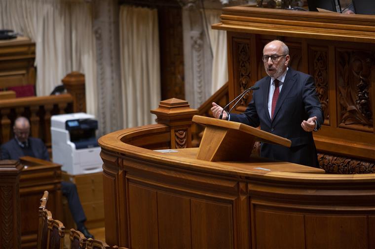 Deputados do CDS-PP despedem-se do Parlamento