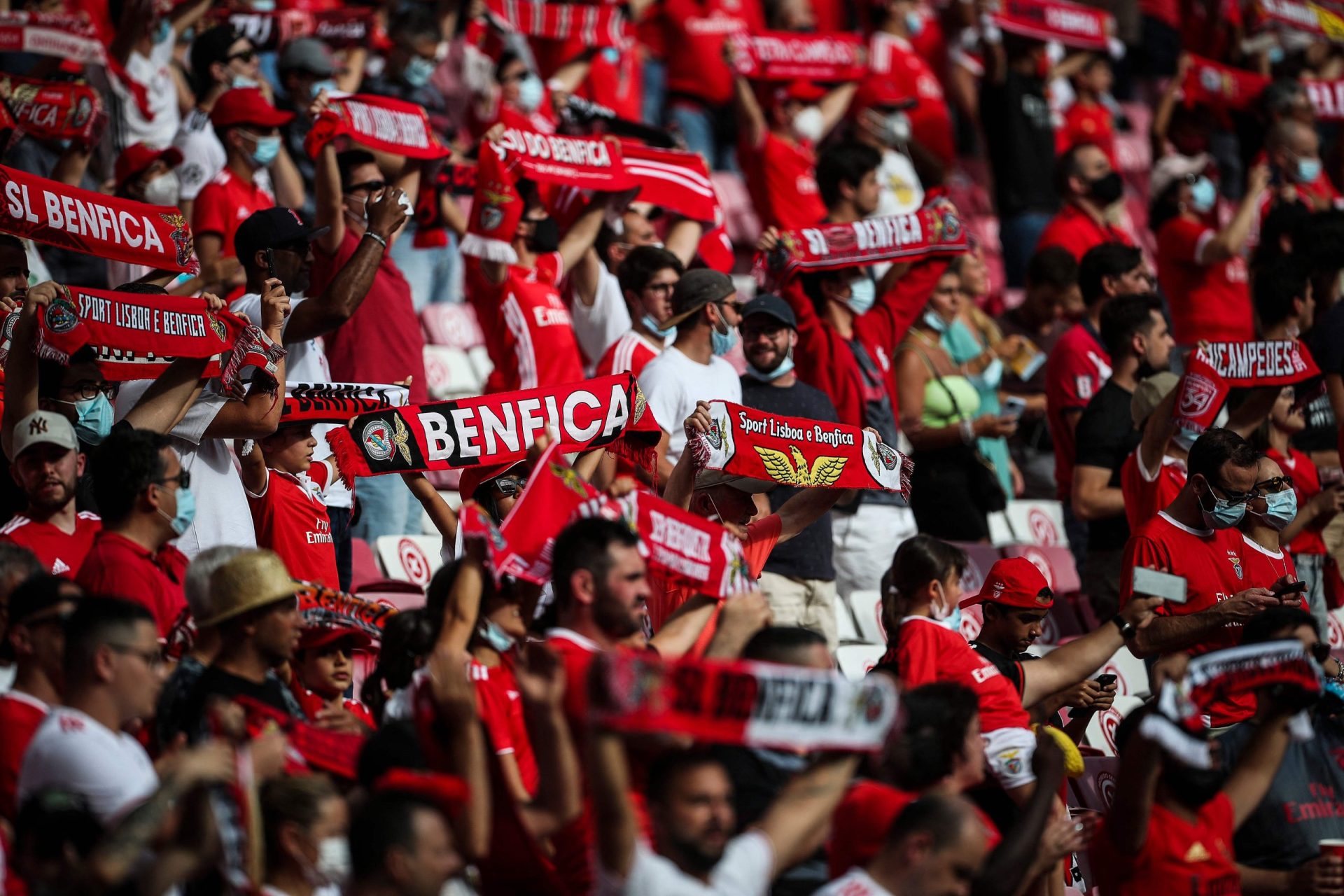 Atraso dos bilhetes. Benfica diz que a demora se deve a “problemas técnicos” do Sporting