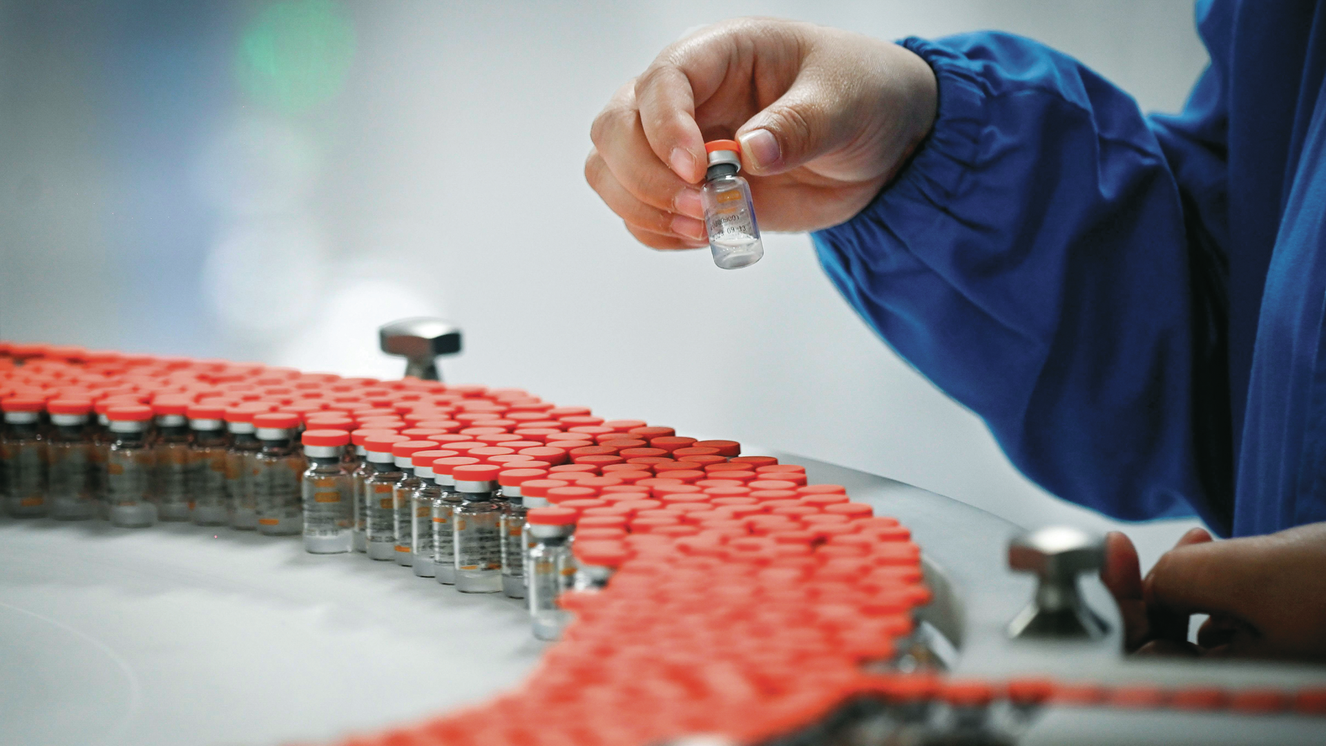 BioNTech aumenta produção da vacina da covid-19 para responder às necessidades da UE