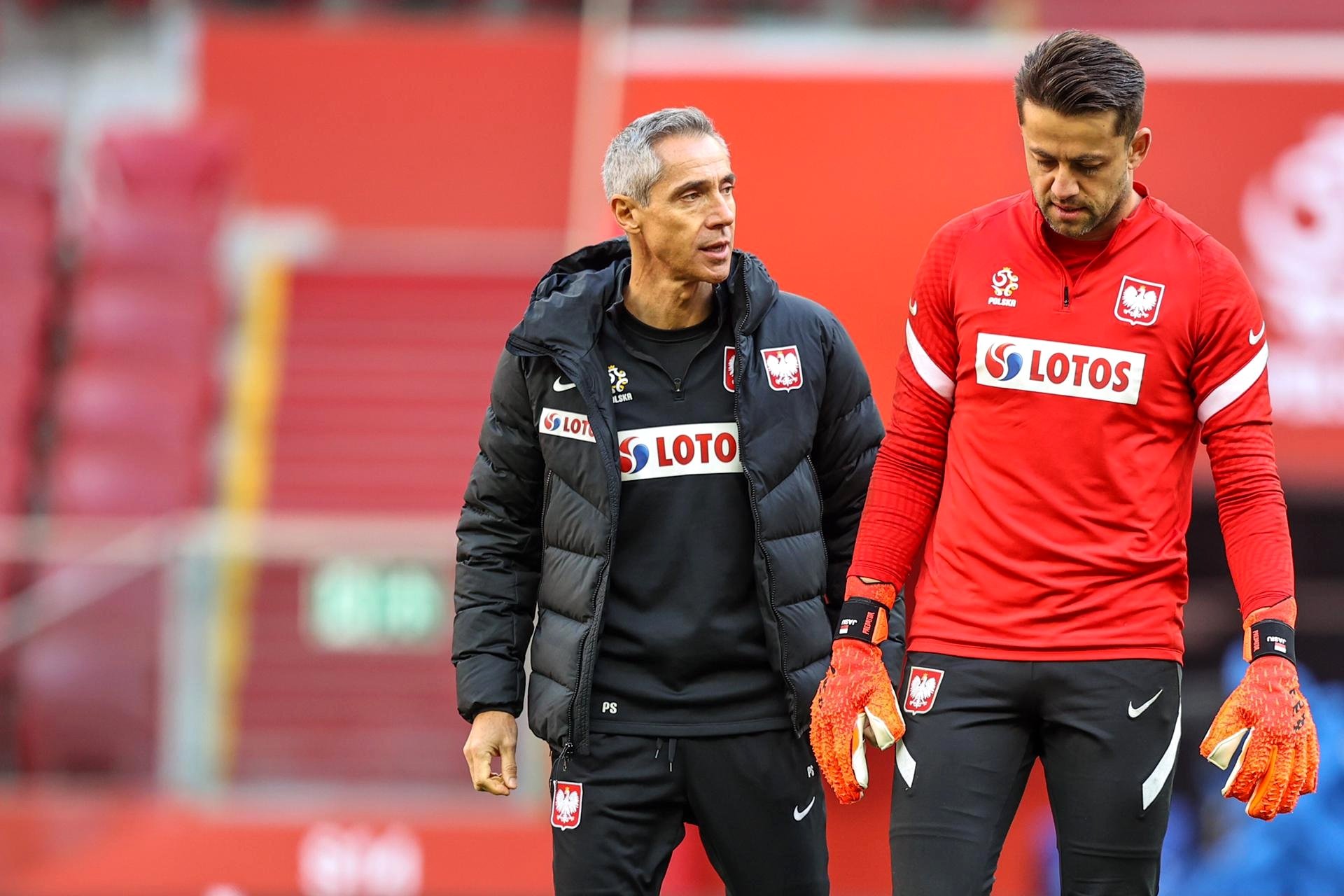 Federação polaca reúne na quarta-feira para discutir futuro de Paulo Sousa