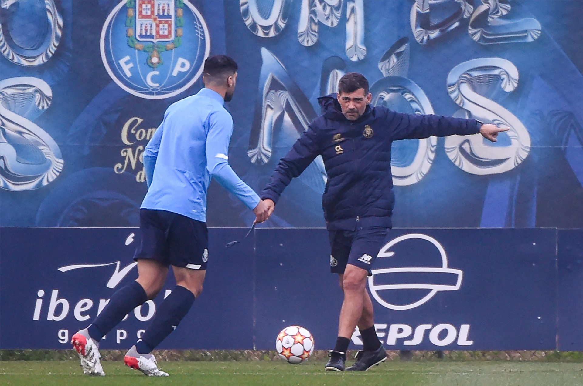 Já é conhecido o onze do FC Porto para o jogo contra o Atlético de Madrid