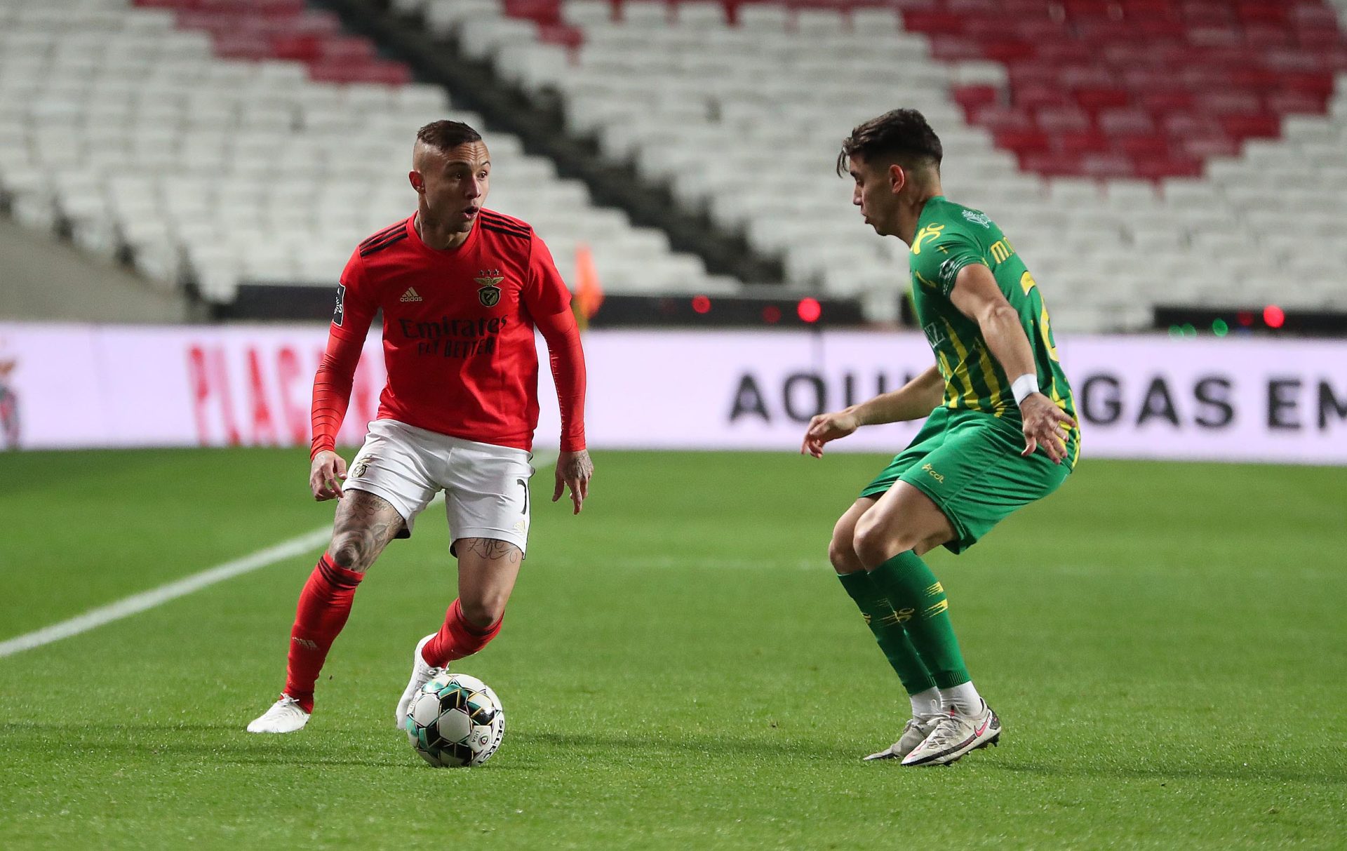 Benfica vence Tondela na Luz e arrecada três pontos