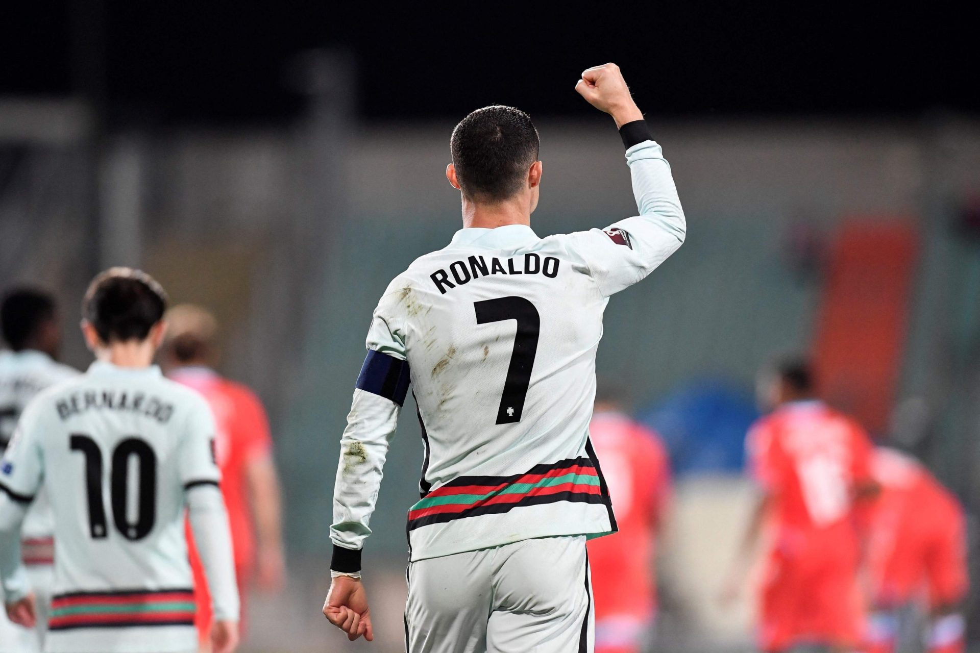 Portugal vence Luxemburgo e fica a liderar grupo de qualificação para o Mundial