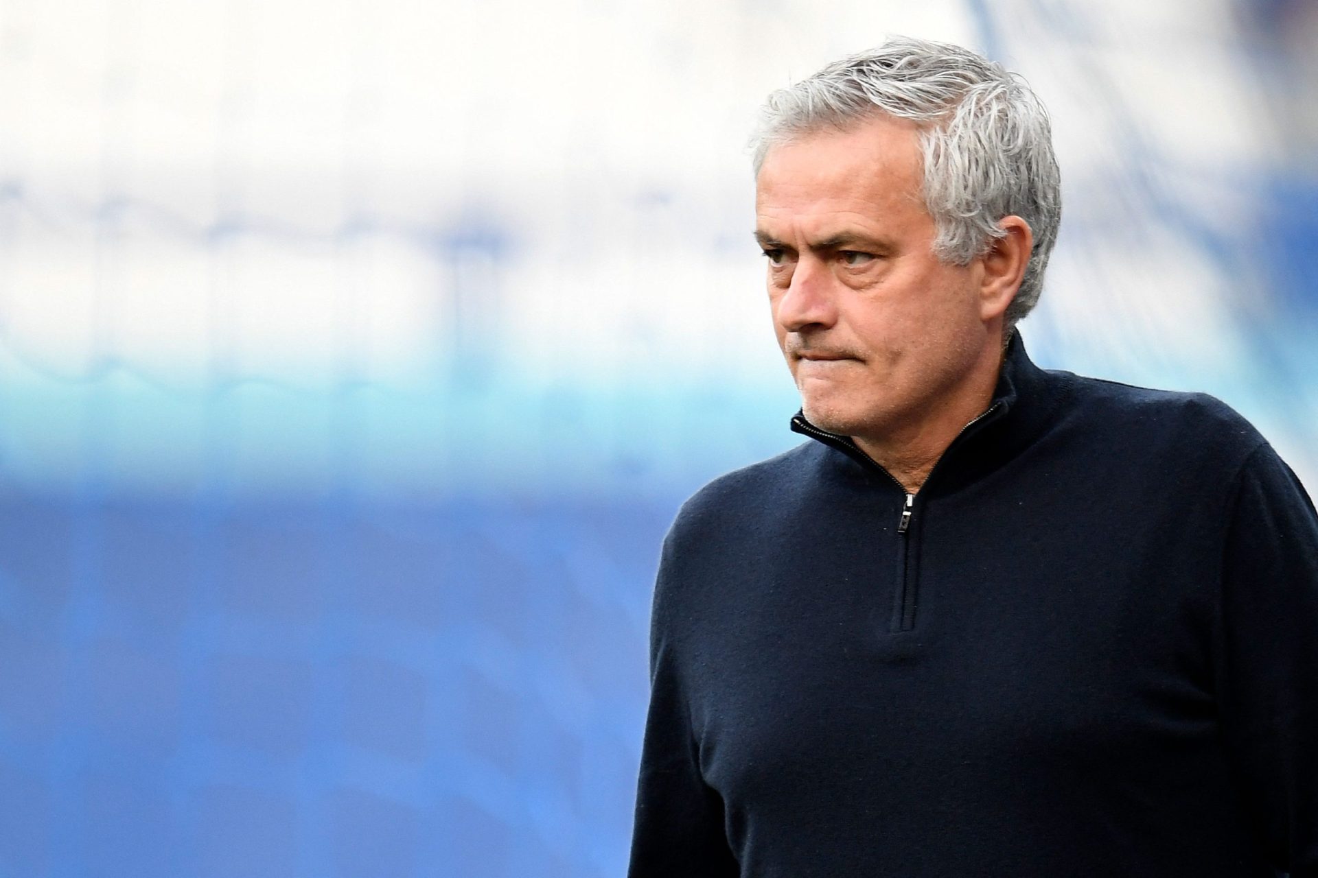 Tottenham confirma: José Mourinho despedido