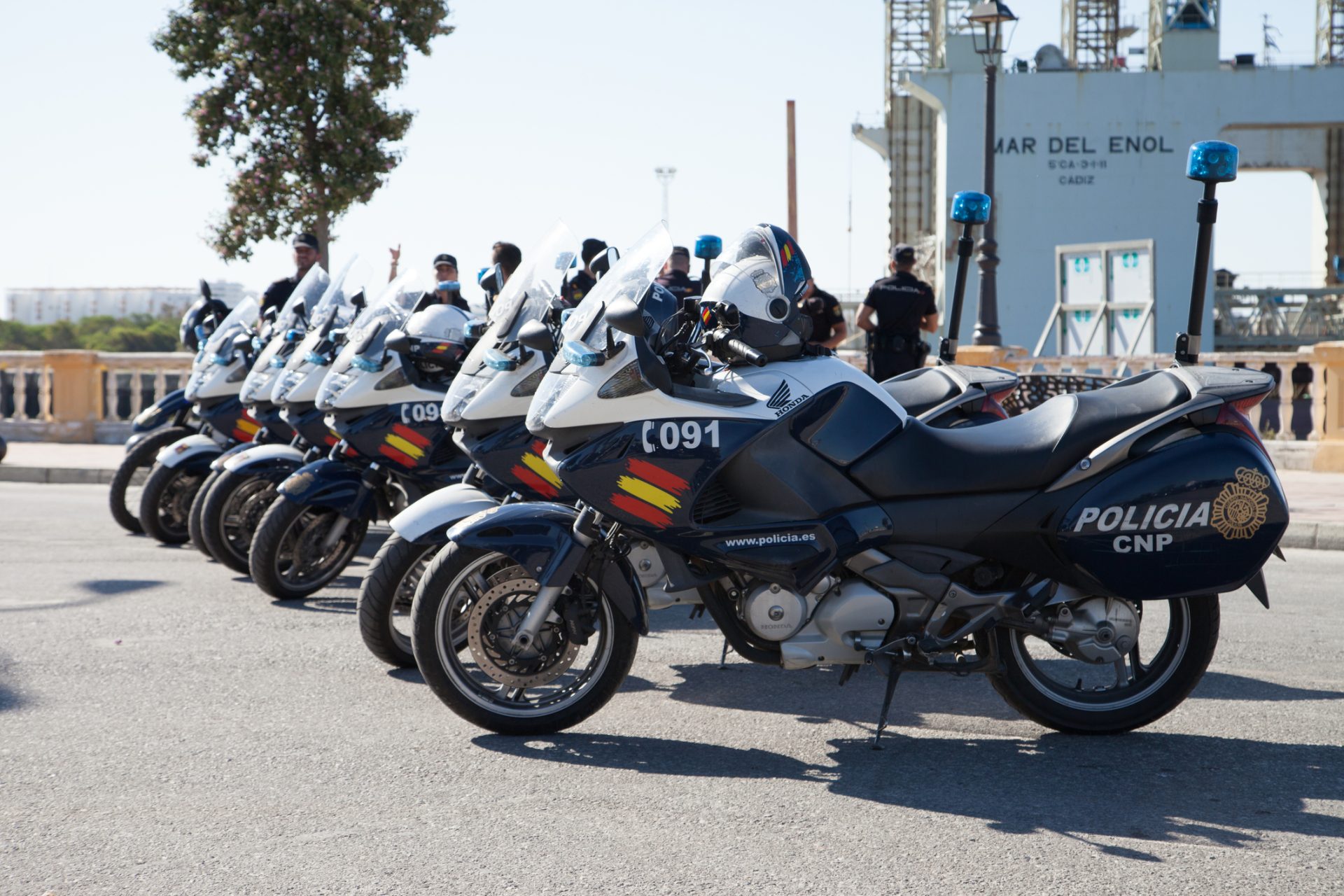 Espanha. Polícia desmantela rede que roubava carros de luxo em Portugal