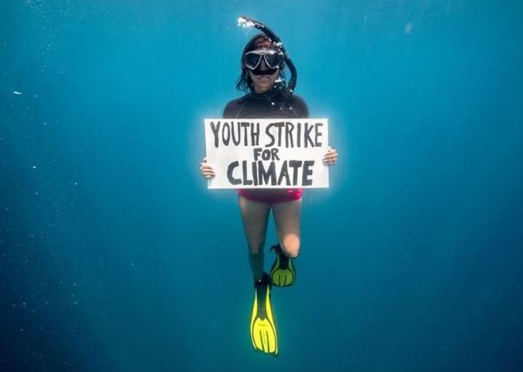 “Por quanto tempo acham que podem continuar a ignorar a crise climática?”, pergunta Greta Thunberg