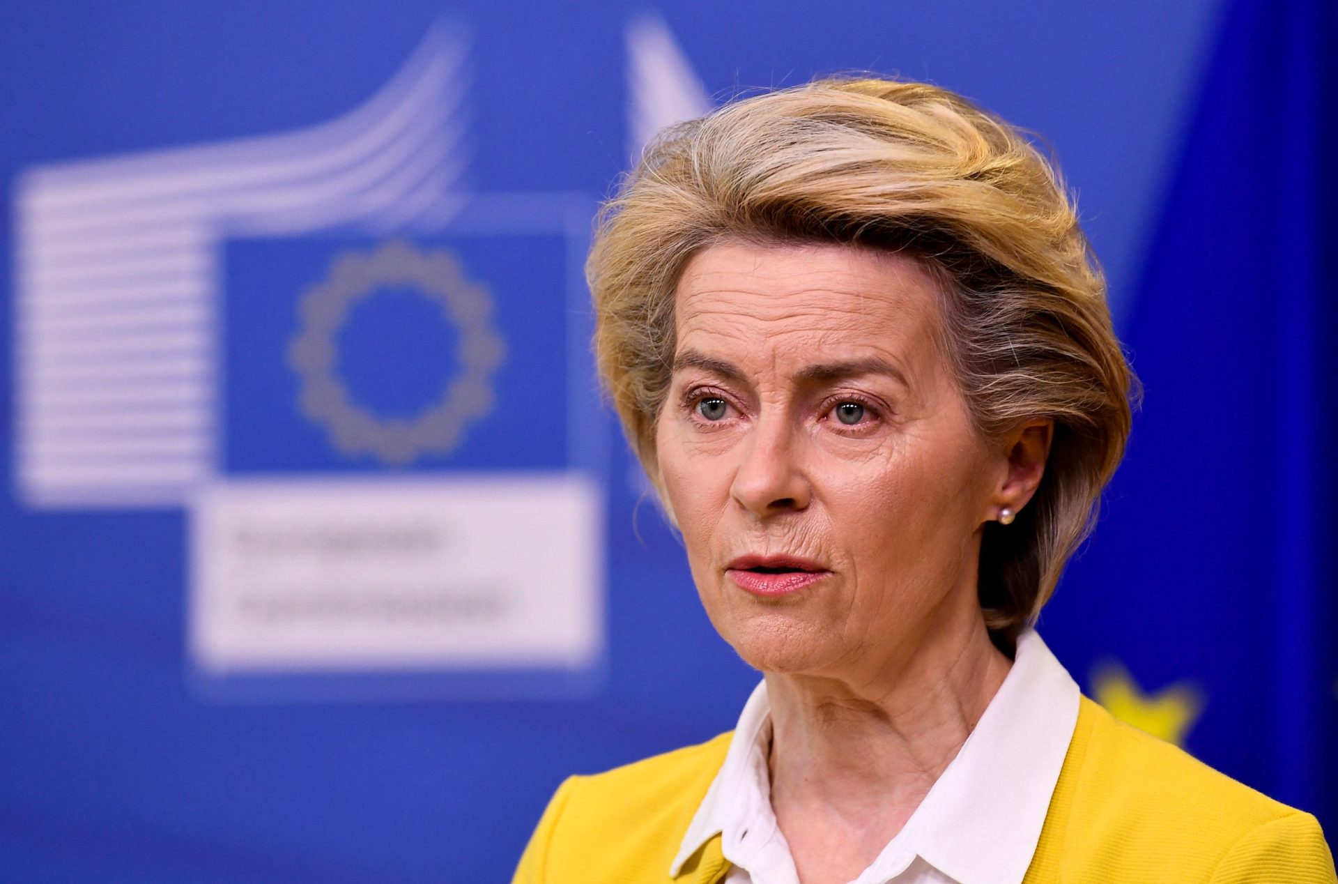 Comissão Europeia abre processos contra Portugal