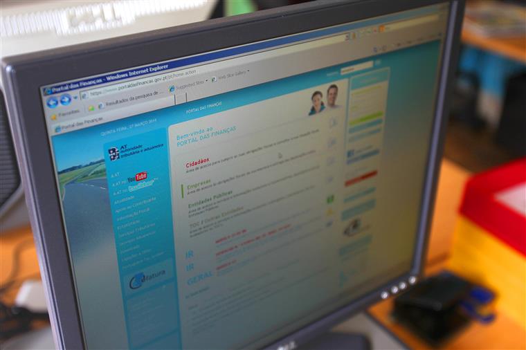 AT alerta: Contribuintes estão a receber email falso sobre IRS