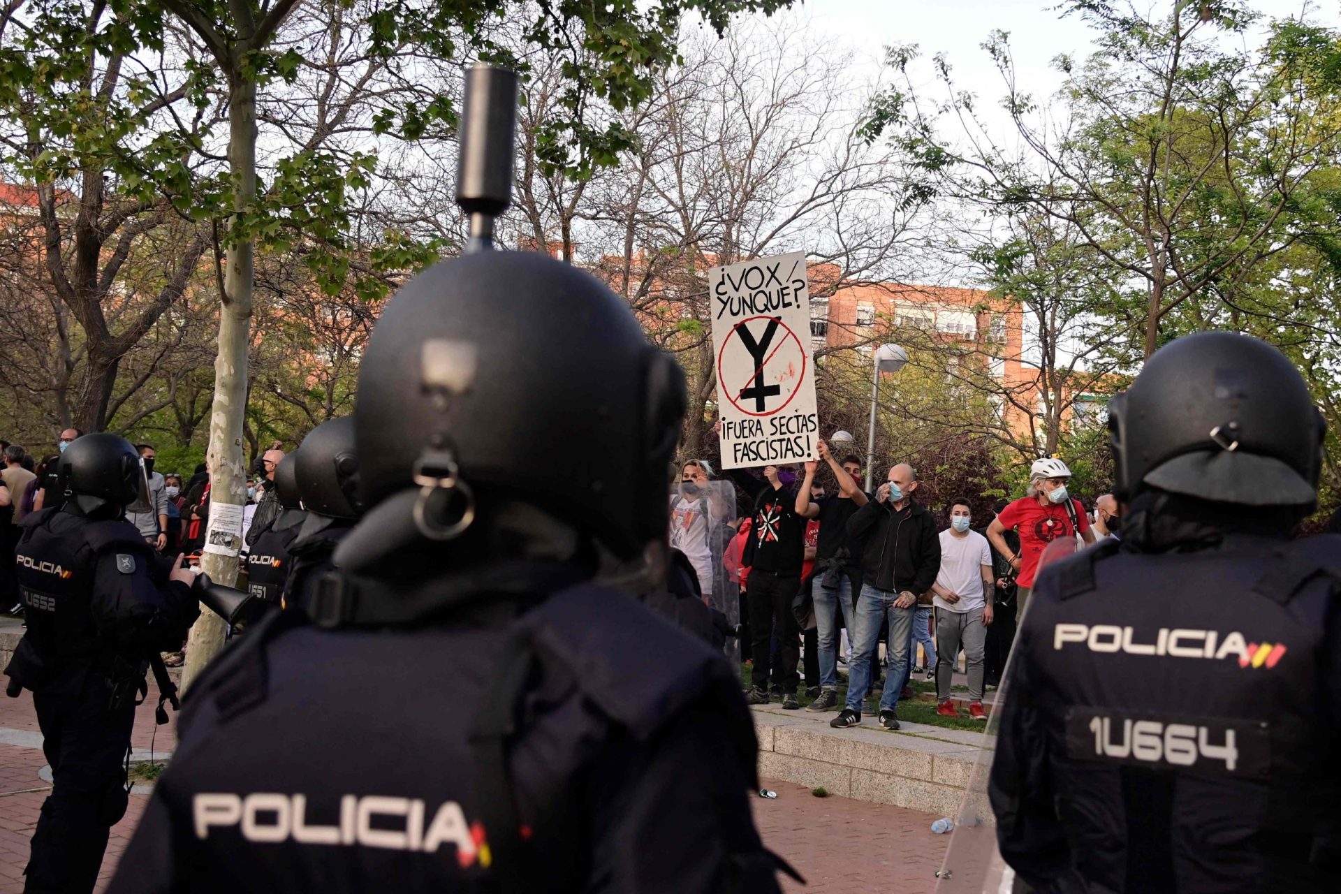 Espanha. Quatro detidos e dezenas de feridos em manifestação contra comício do Vox