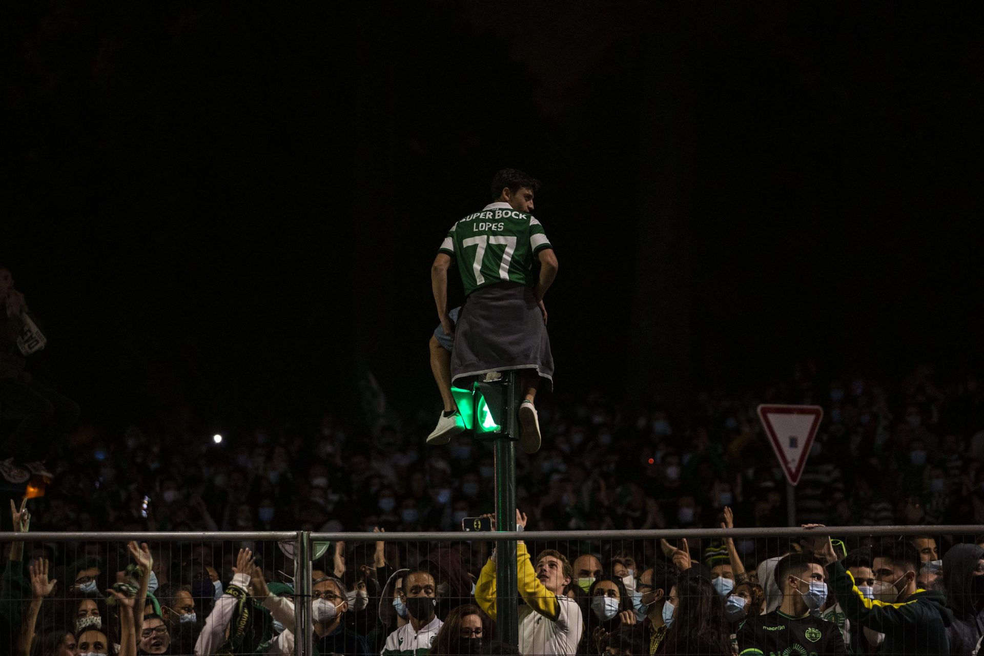 Veja as imagens dos festejos dos ‘leões’ no Marquês de Pombal