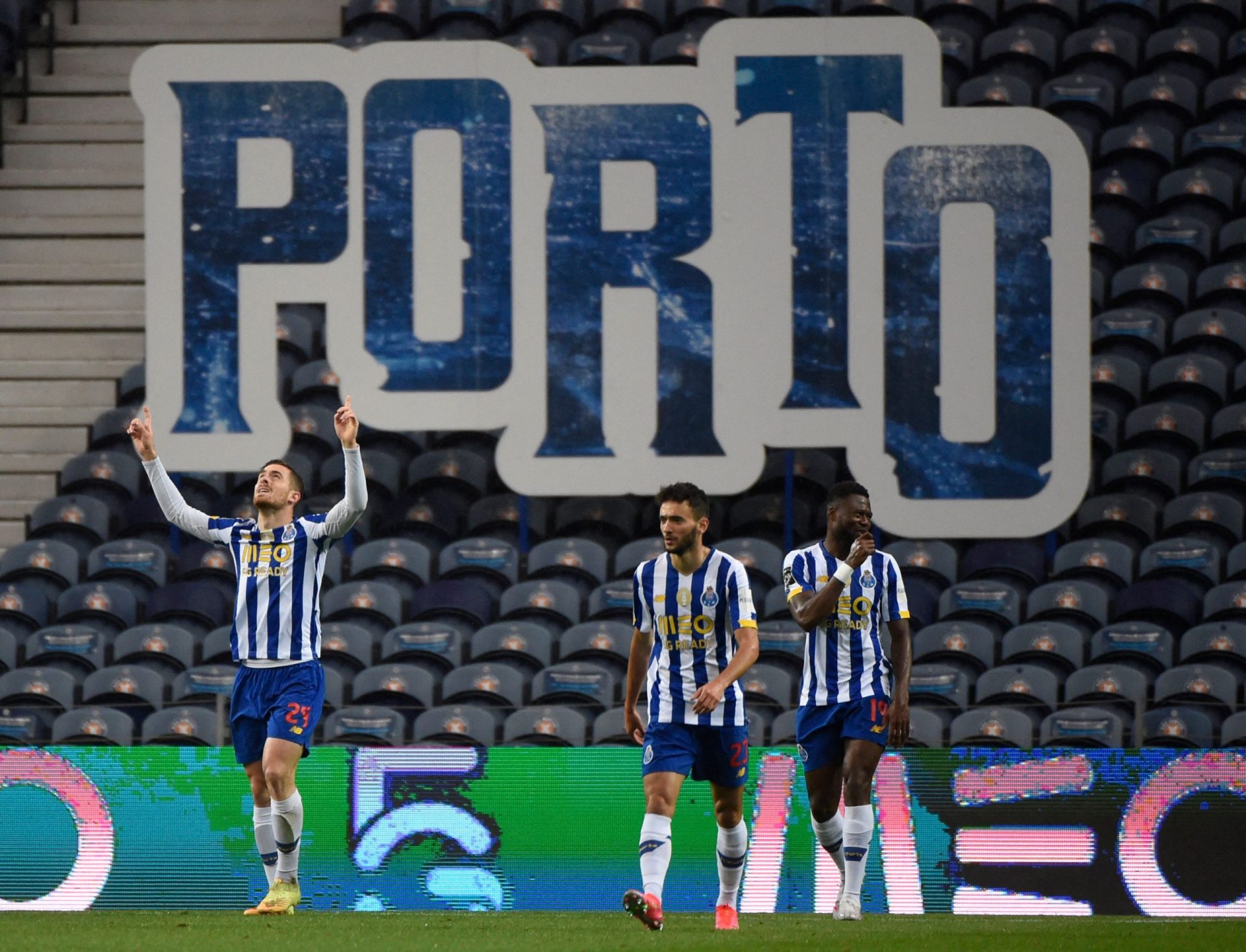 FC Porto termina época com goleada frente ao Belenenses SAD no Dragão