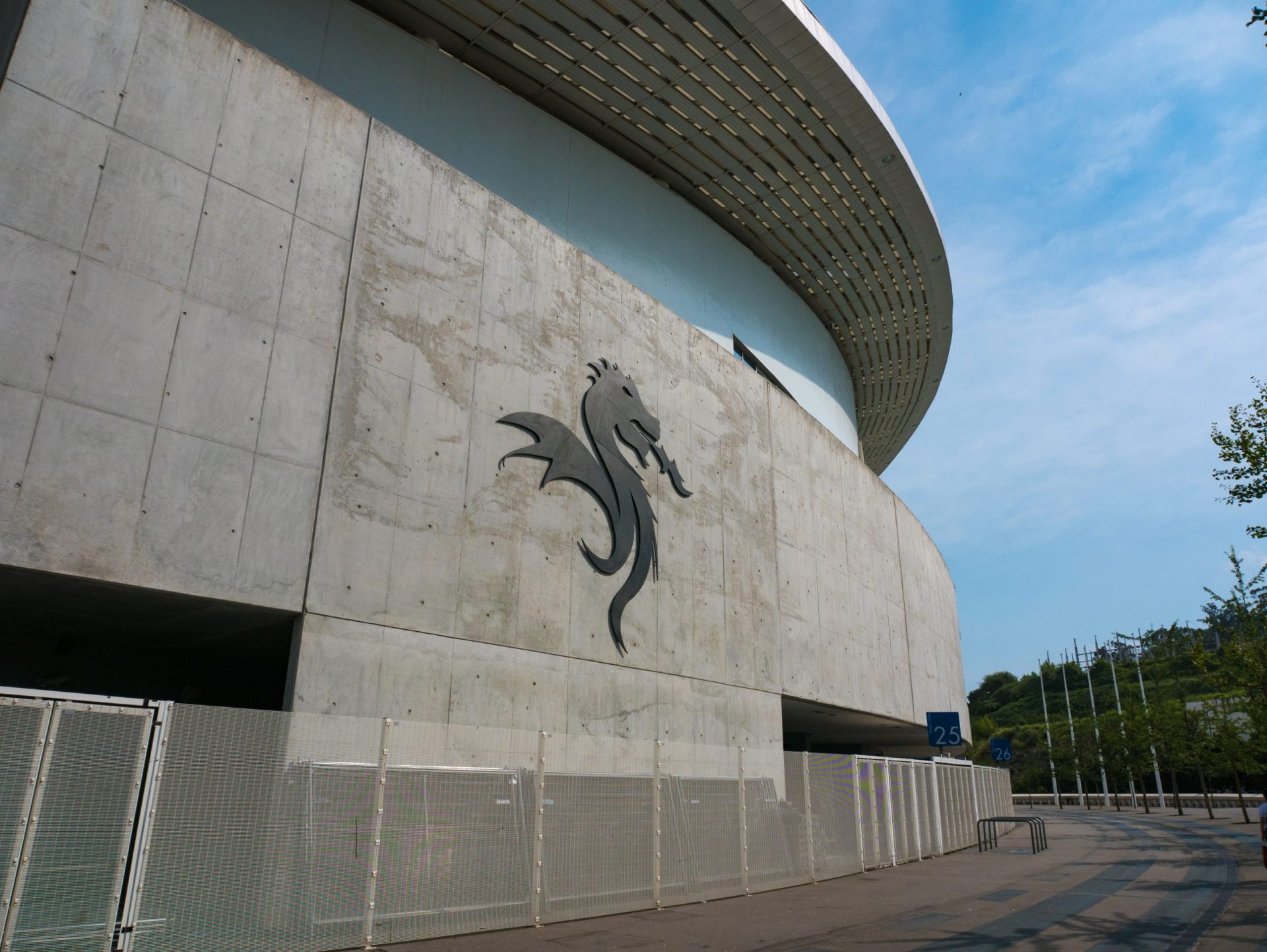 Aeroporto do Porto aberto durante a madrugada para facilitar saída de adeptos após final da “Champions”