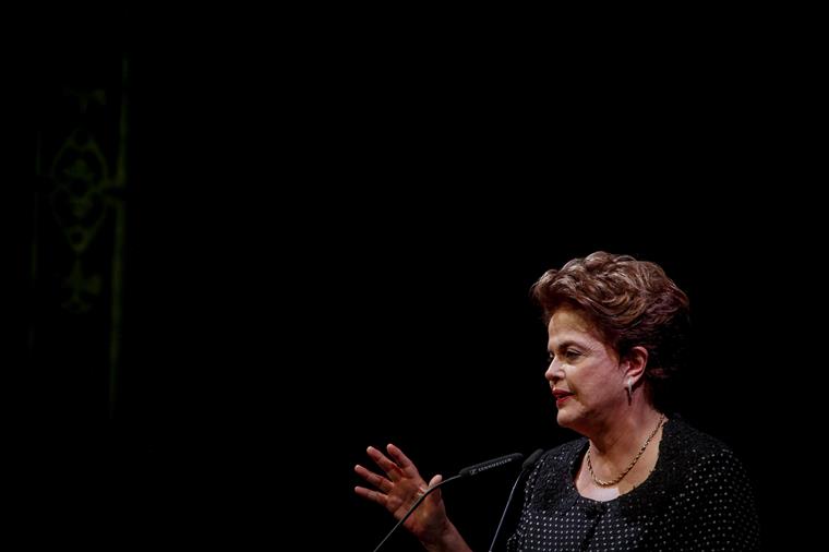 Brasil. Dilma Rousseff hospitalizada após indisposição