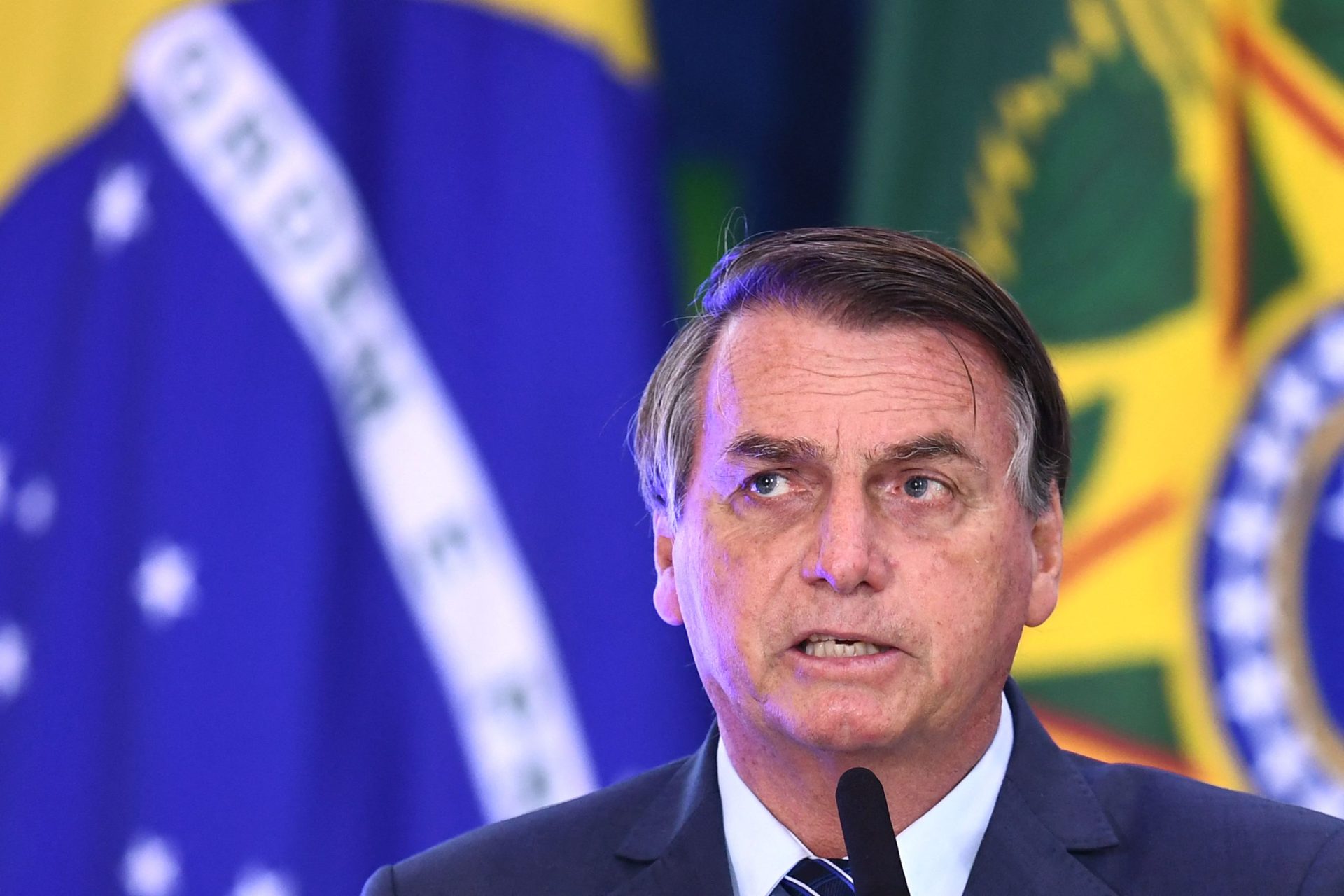 Bolsonaro chama “canalha” a quem se opõe a “tratamento precoce” da covid-19 com medicamentos com ineficácia comprovada contra a doença