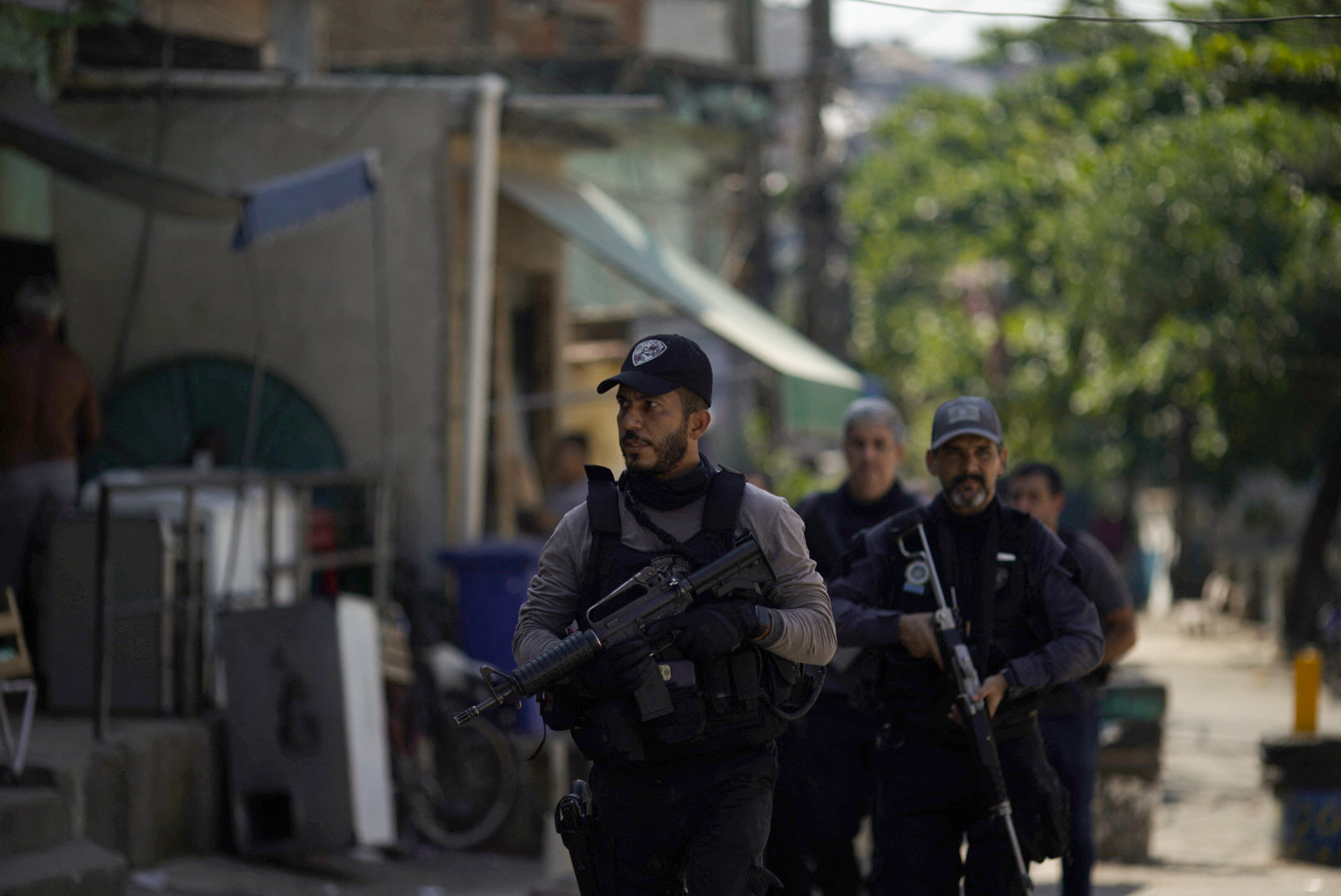 Rio de Janeiro. Pelo menos 25 mortos num tiroteio em operação policial