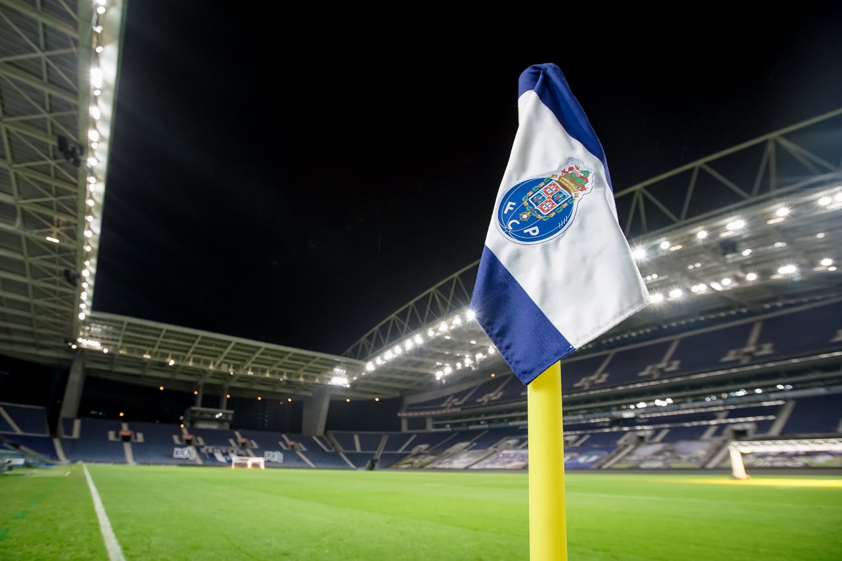 Final da Liga dos Campeões pode ser no Estádio do Dragão