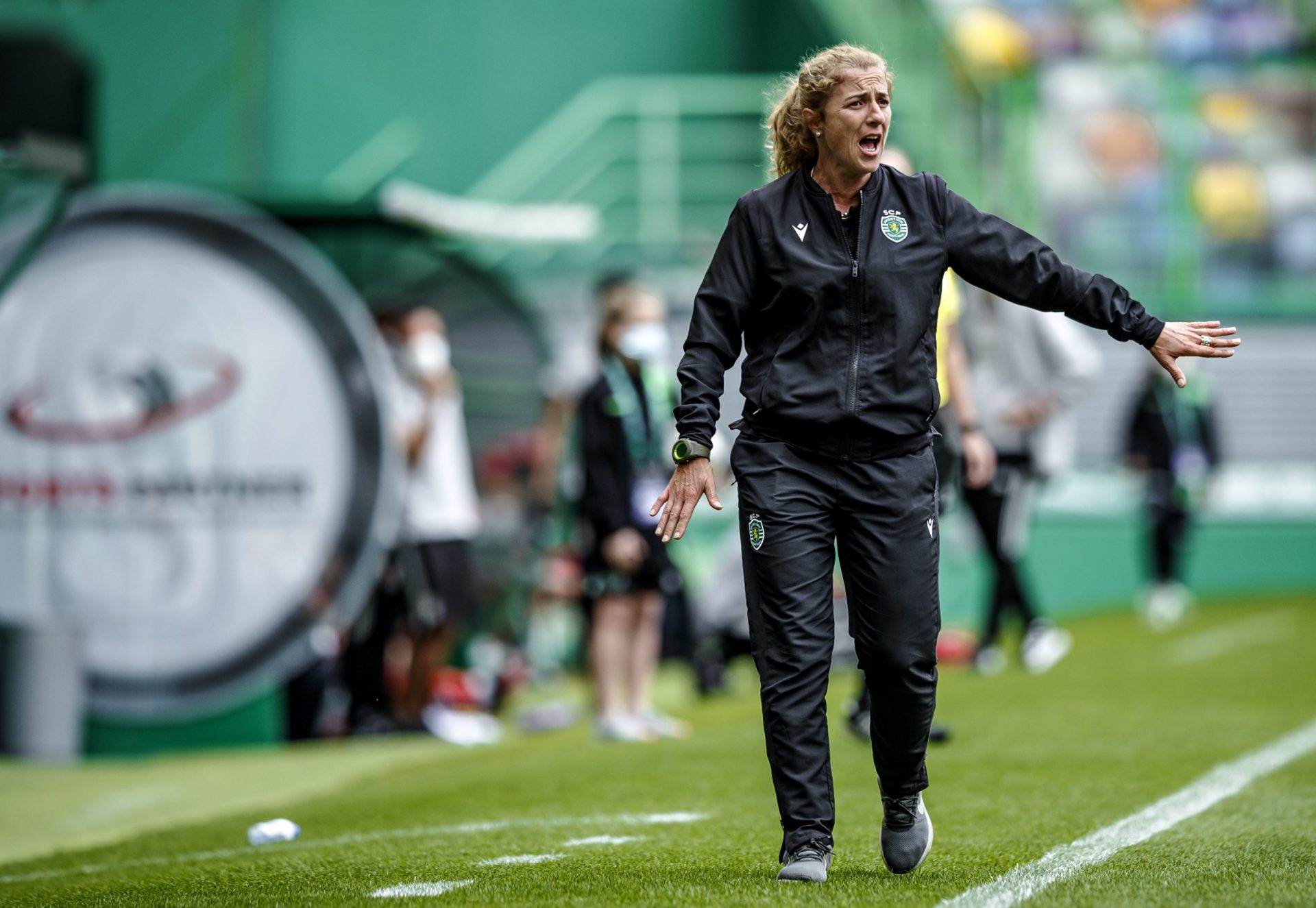 Susana Cova deixa comando da equipa feminina do Sporting