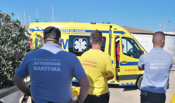 Albufeira. Jovem de 17 anos encontrada inconsciente na praia da Rocha Baixinha