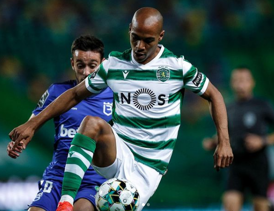 João Mário. Sporting acredita que foi usado um “expediente” e admite avançar por via judicial