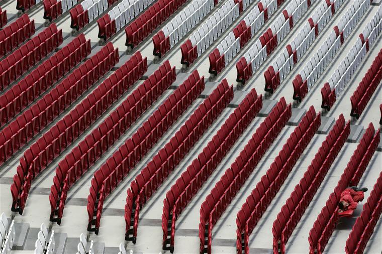 Final da Supertaça de futebol no Estádio de Aveiro vai ter público nas bancadas