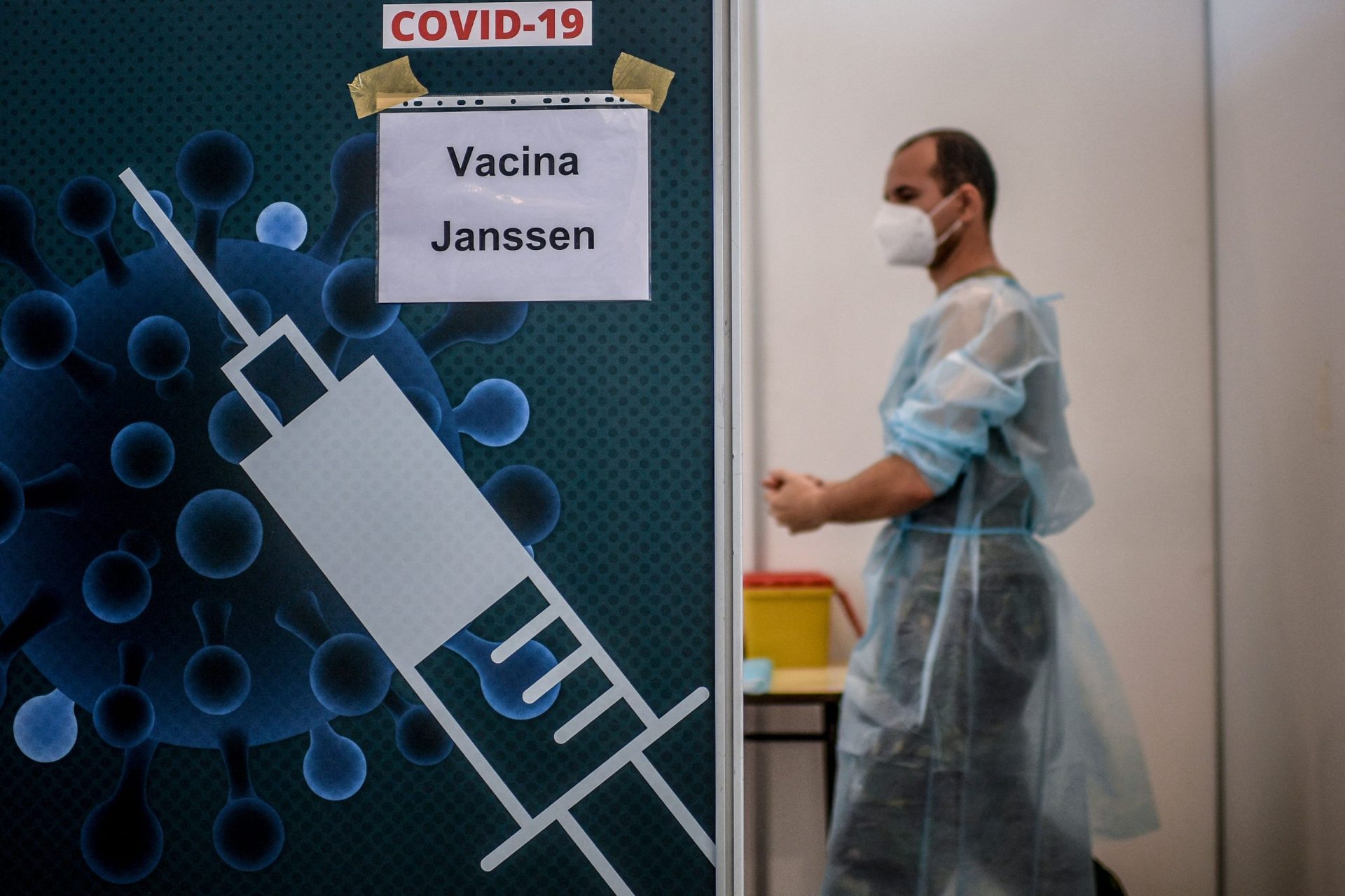Tem 27 anos? Já pode autoagendar vacina contra covid-19 no site da DGS
