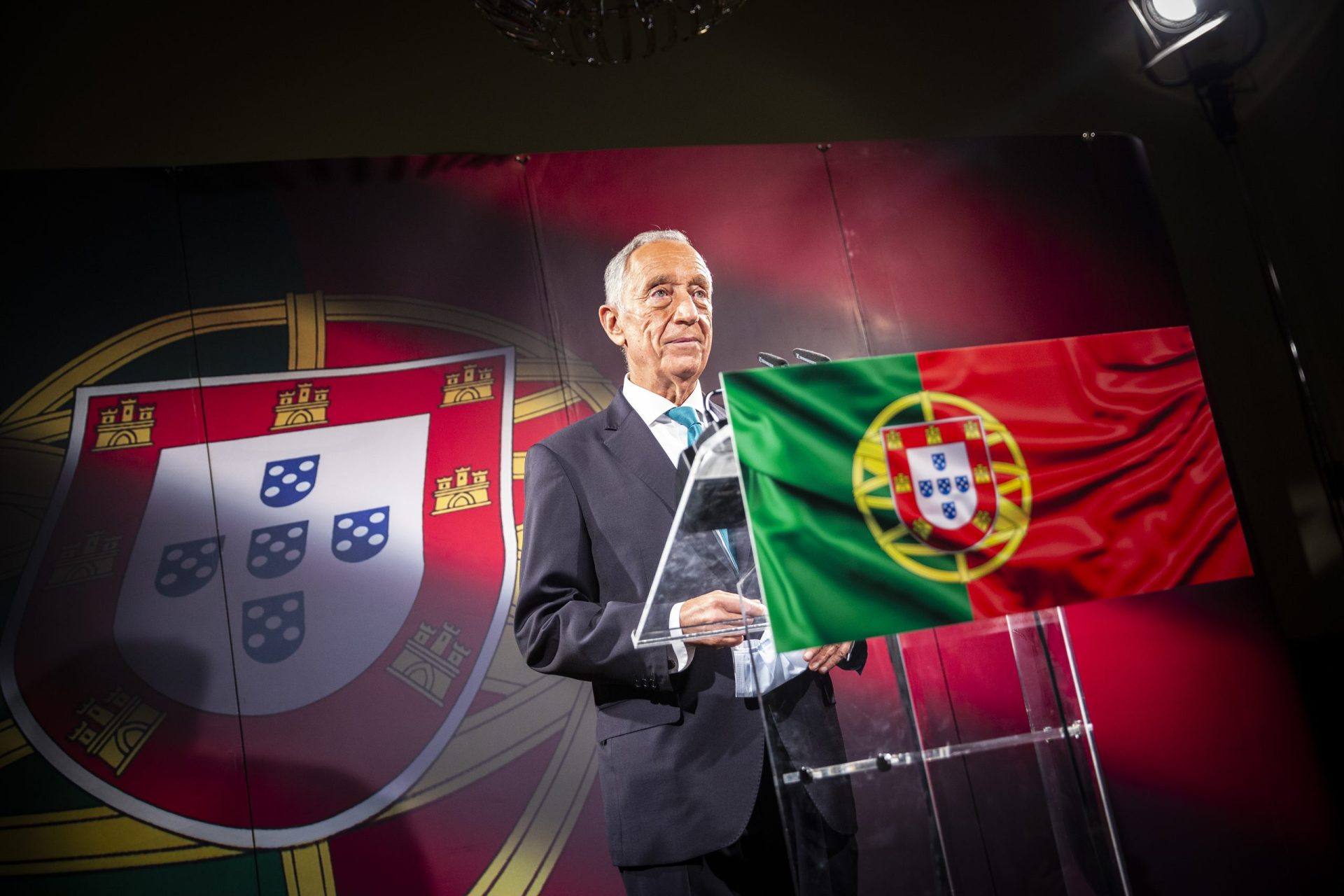 Marcelo Rebelo de Sousa diz que “vida não para, não acaba com a pandemia”