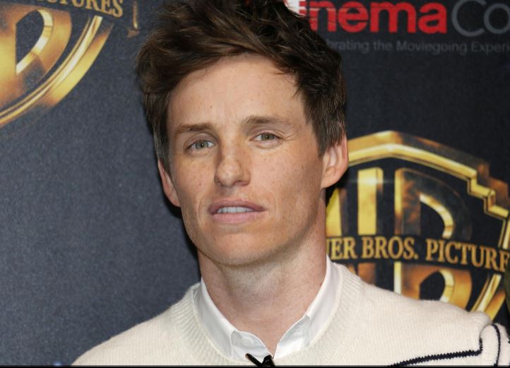 Casa de férias de Eddie Redmayne na Riviera Francesa destruída por incêndio